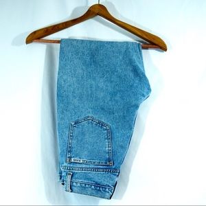 High waisted mom jeans waist 25” light wash